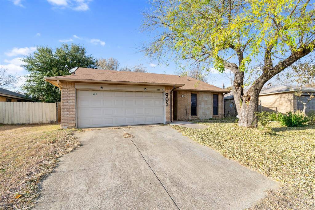 Dallas, TX 75217,905 N Pleasant Woods Drive