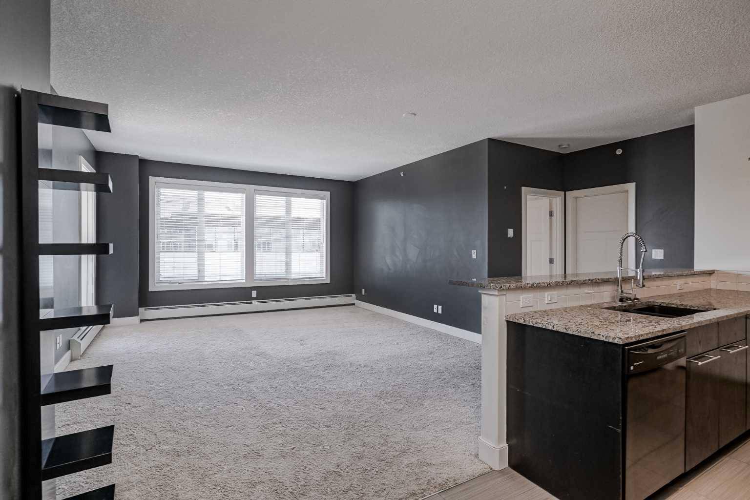 Calgary, AB T2T 3Z2,3410 20 ST SW #406