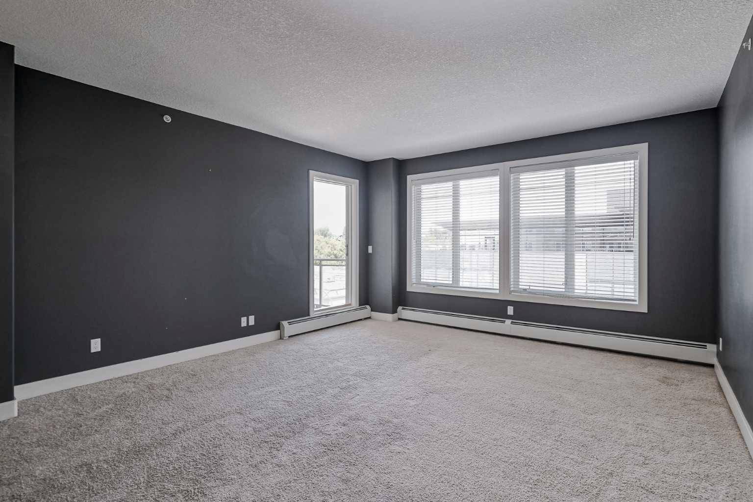 Calgary, AB T2T 3Z2,3410 20 ST SW #406