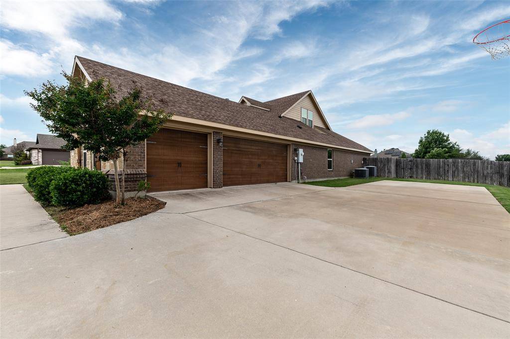 Aledo, TX 76008,289 Highland Drive