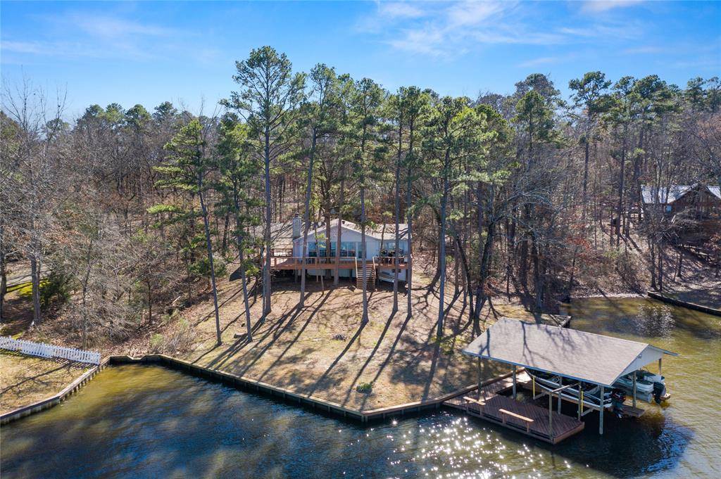 Scroggins, TX 75480,124 Deer Cove