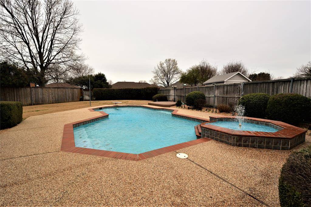 Allen, TX 75002,4 Shannon Court