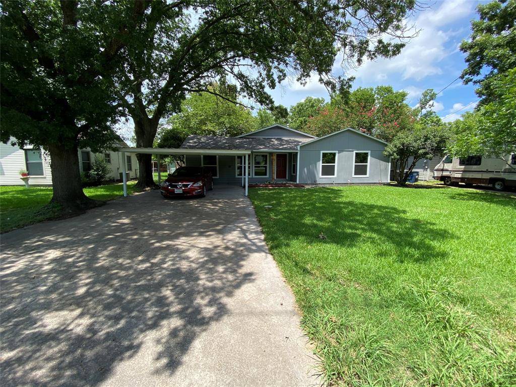 Lancaster, TX 75134,321 E Colonial Drive