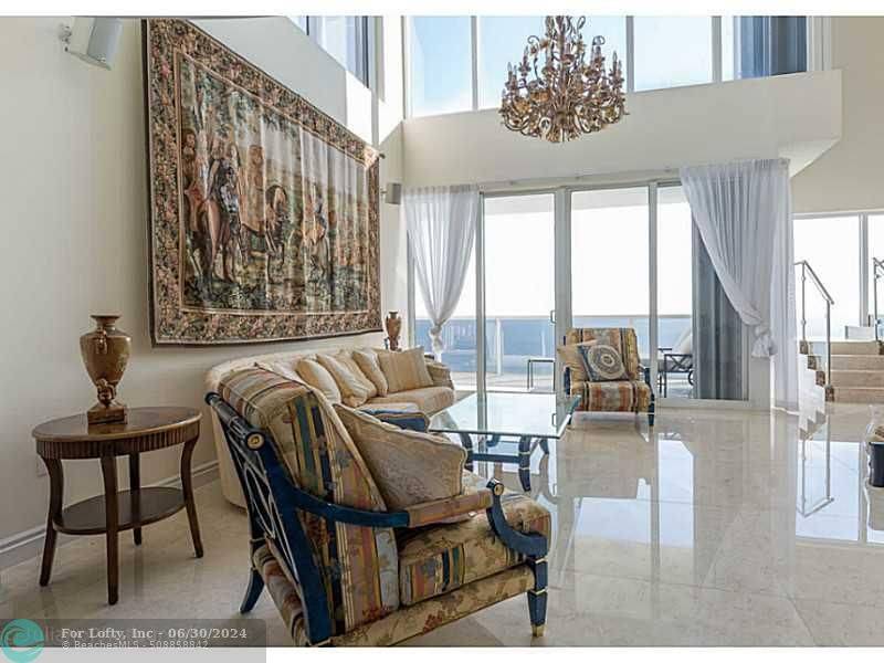 Sunny Isles Beach, FL 33160,19111 Collins Ave  #PH-05