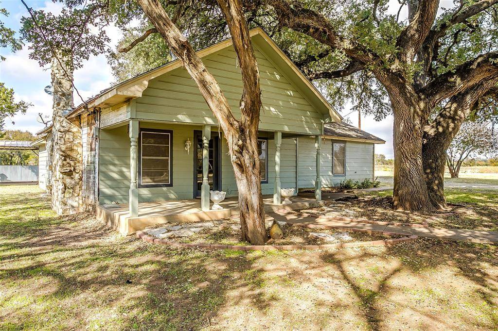 Cleburne, TX 76033,9768 CR 1238