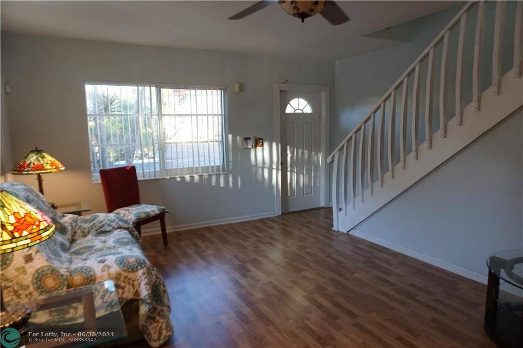 Wilton Manors, FL 33305,152 NE 20th Ct  #152