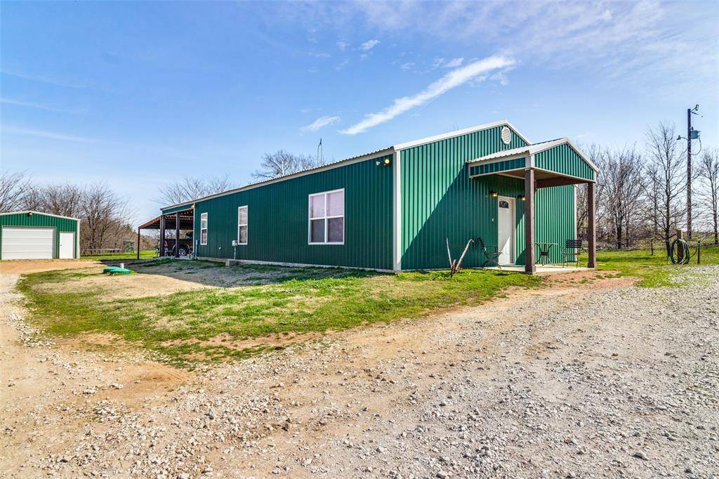 Collinsville, TX 76233,1035 Hog Creek