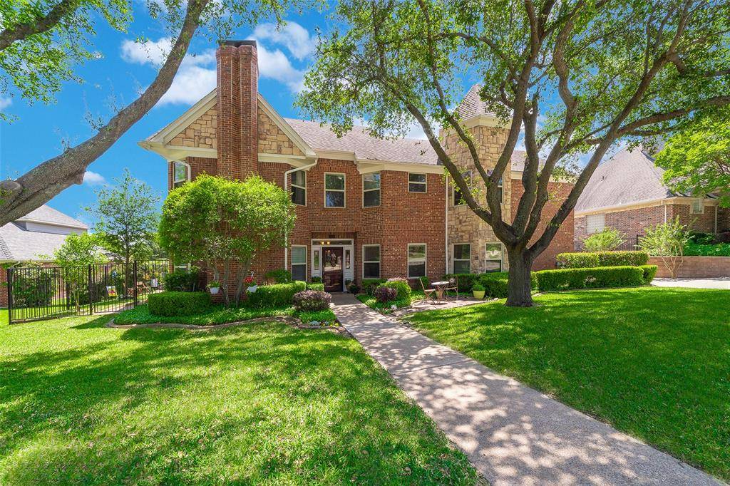 Richardson, TX 75082,2204 Oakwood Court