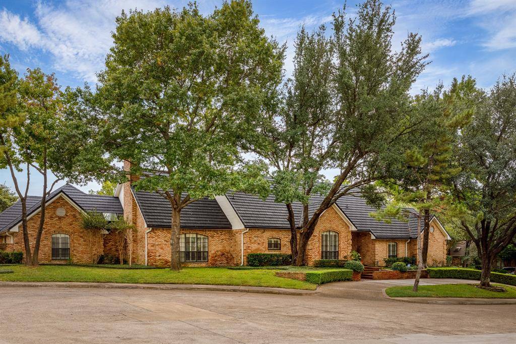 Dallas, TX 75252,5520 CEDAR CREEK Lane