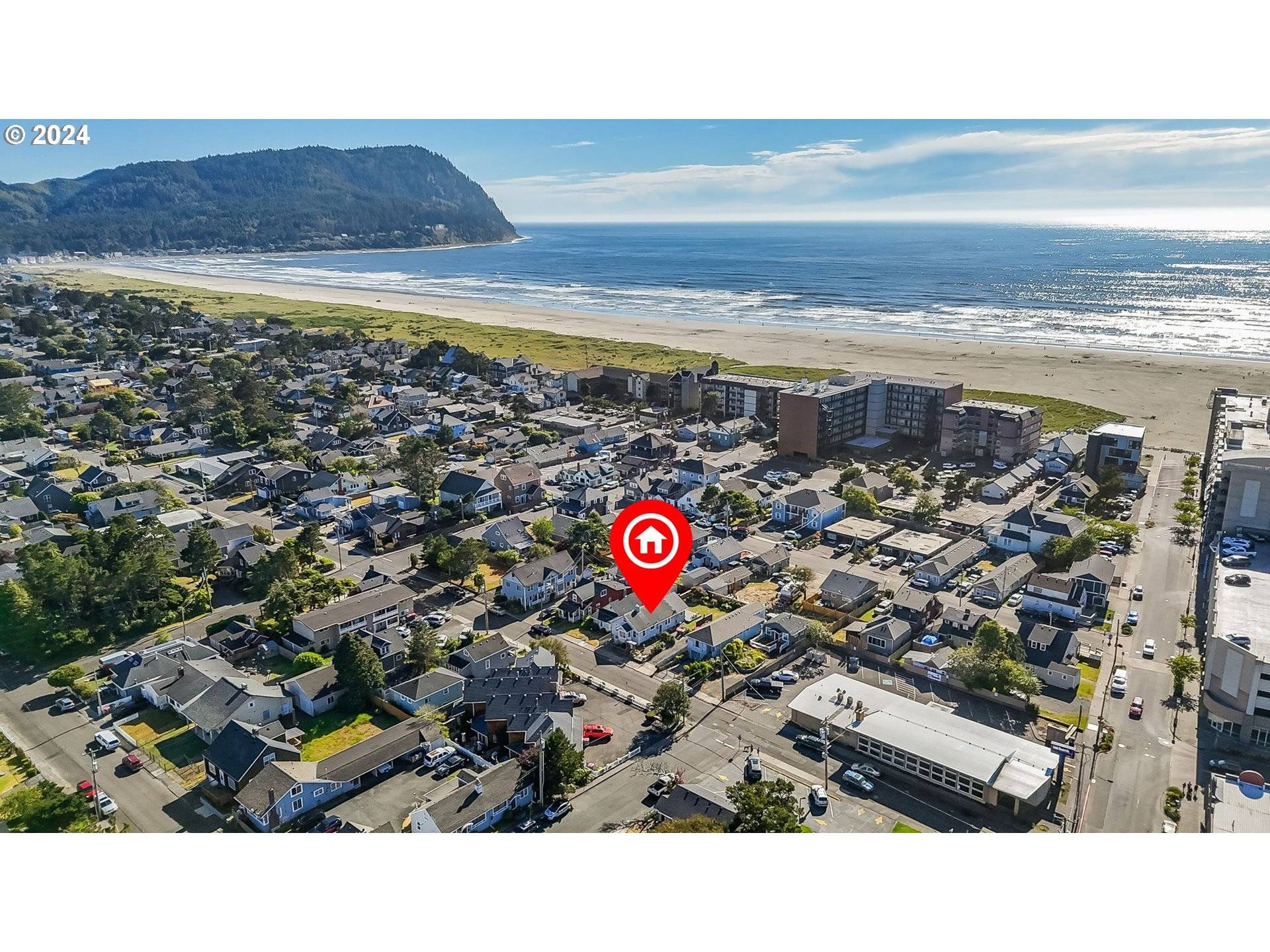 Seaside, OR 97138,416 S DOWNING ST