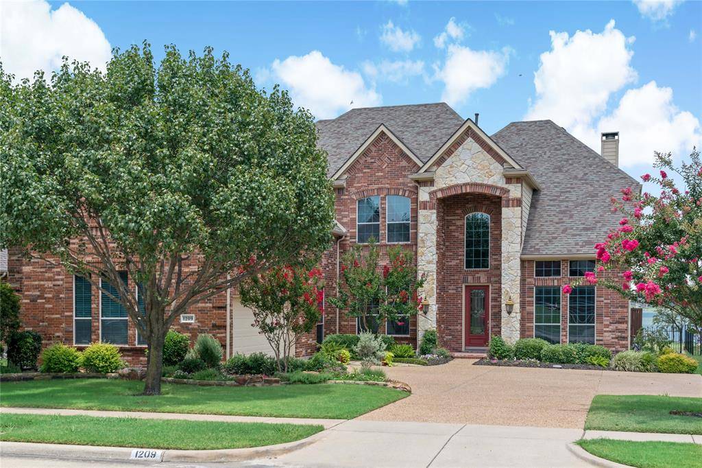 Garland, TX 75043,1209 Lakebreeze Drive