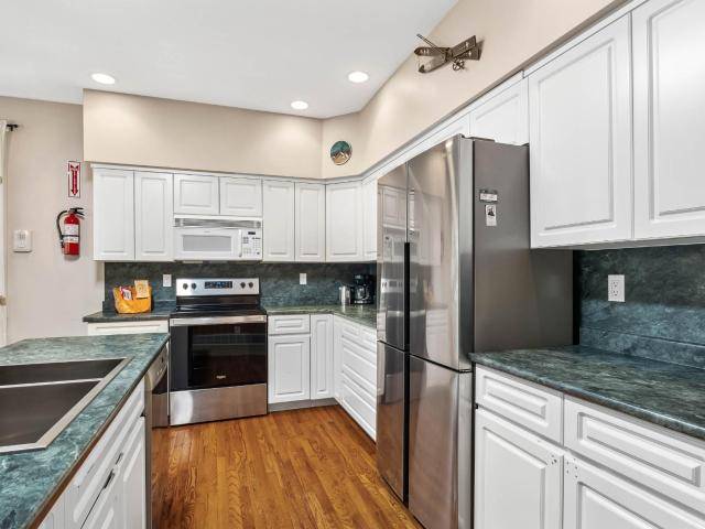 Kamloops, BC V0E 5N0,1361 BURFIELD DRIVE