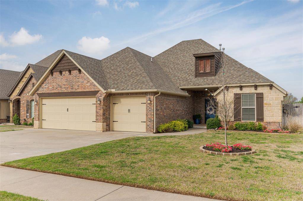 Moore, OK 73160,1319 Ladera Circle