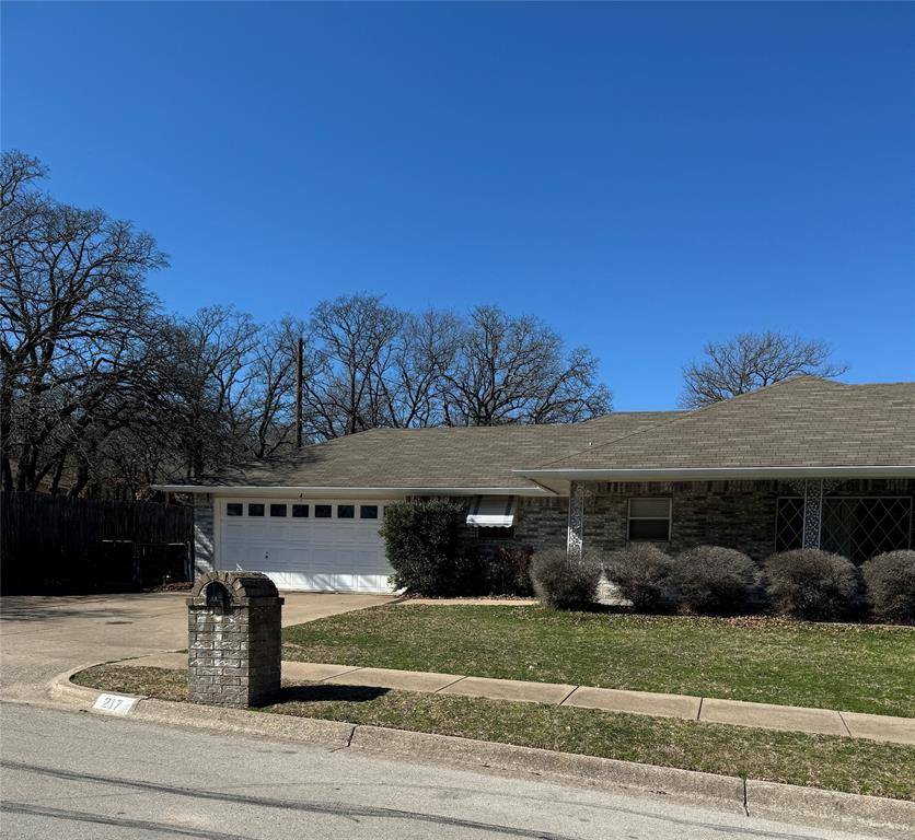 Azle, TX 76020,217 Spruce Circle