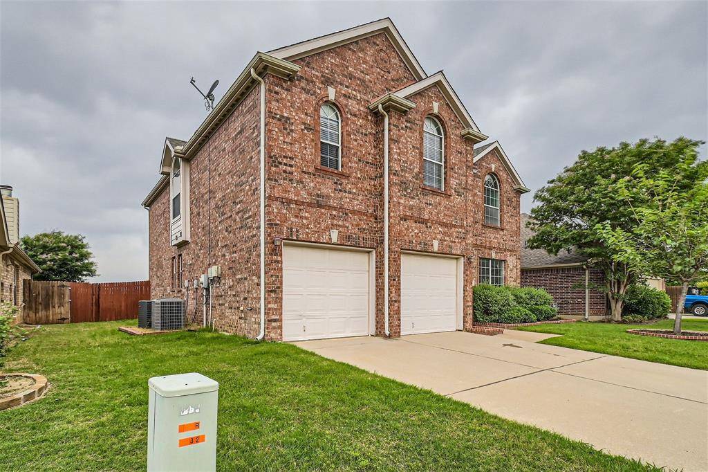 Fort Worth, TX 76244,10325 Jaybird Drive