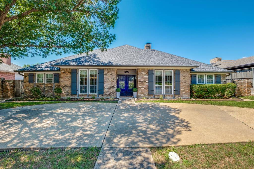 Dallas, TX 75231,9439 Hilldale Drive