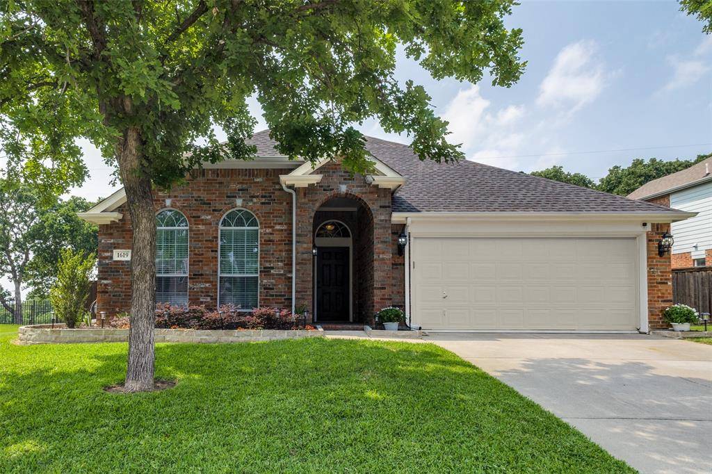 Corinth, TX 76210,1619 Pine Hills Lane