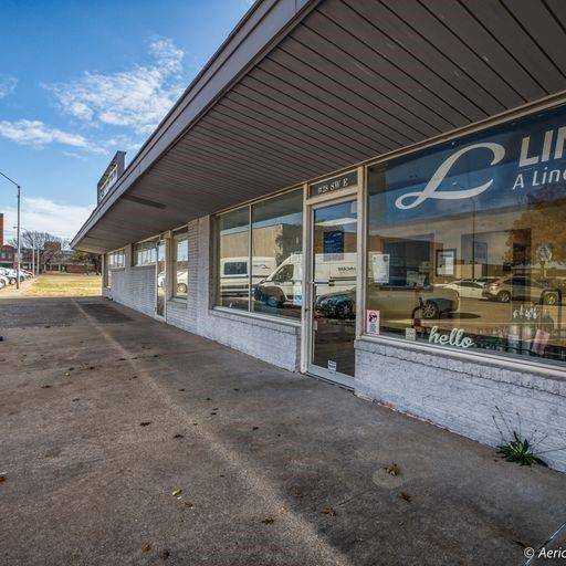 Lawton, OK 73501,26 SW E Avenue