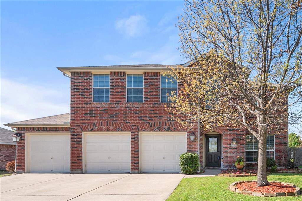 Fort Worth, TX 76179,5721 Secco Drive