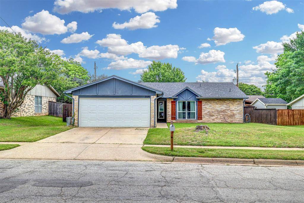 Arlington, TX 76017,3509 Willow Ridge Drive