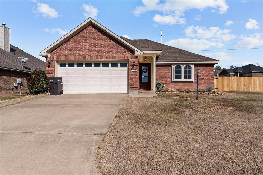 Haughton, LA 71037,815 Applewood Trail