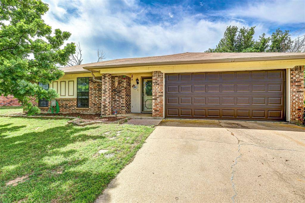 Burleson, TX 76028,600 Holly Drive