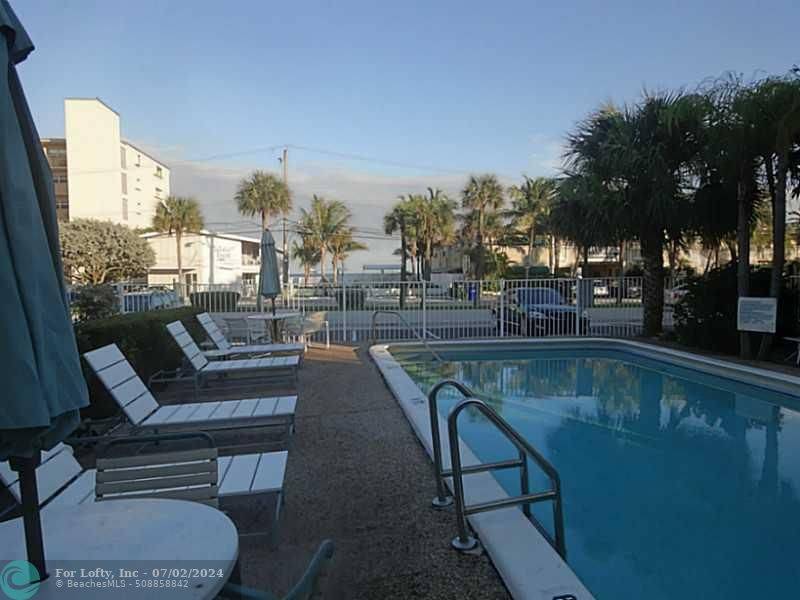 Lauderdale By The Sea, FL 33308,4629 El Mar Dr  #2