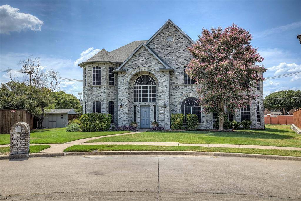 Rowlett, TX 75089,7217 Silverthorn Drive