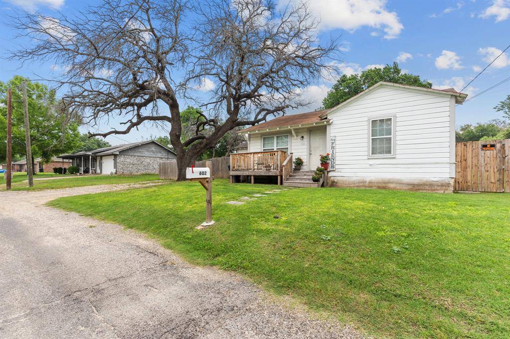 Weatherford, TX 76086,602 Duke Street