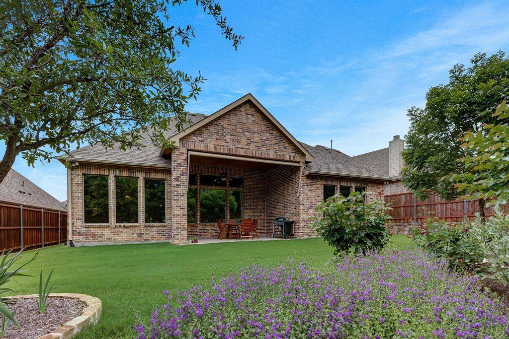 Mckinney, TX 75071,3921 Silent Water Street