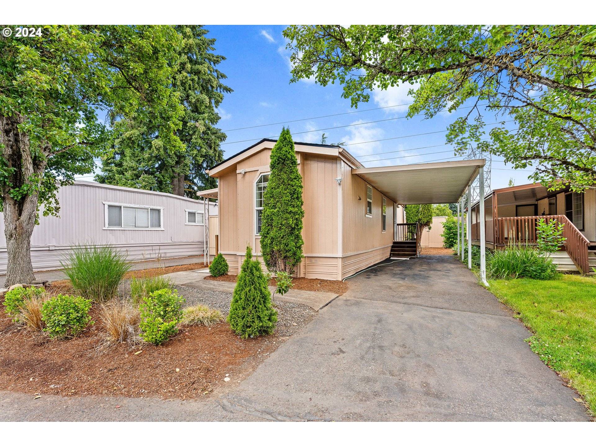 Vancouver, WA 98660,3921 E FOURTH PLAIN BLVD #3