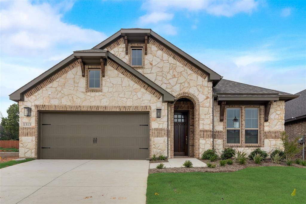 Weatherford, TX 76086,1313 Hickory Court