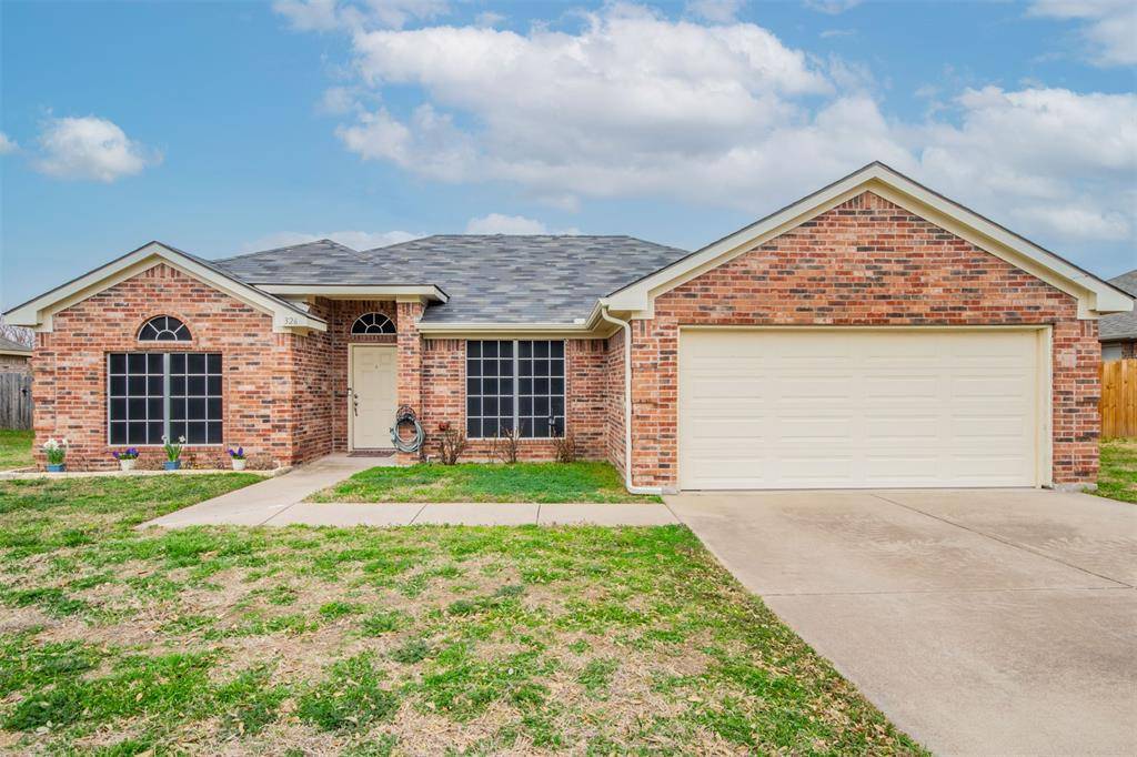 Weatherford, TX 76085,326 Willow Creek Drive