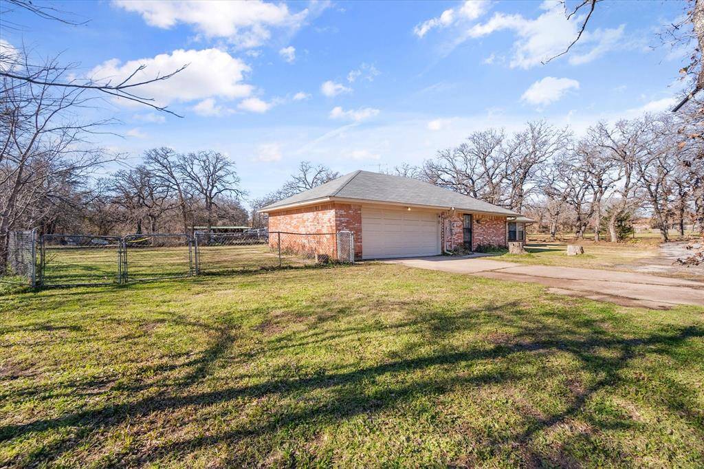 Burleson, TX 76028,3520 Burleson Retta Road