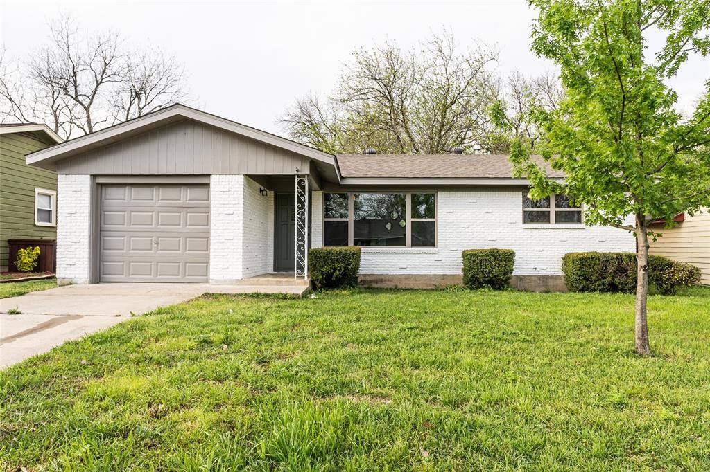 Grandview, TX 76050,107 Hilltop Drive