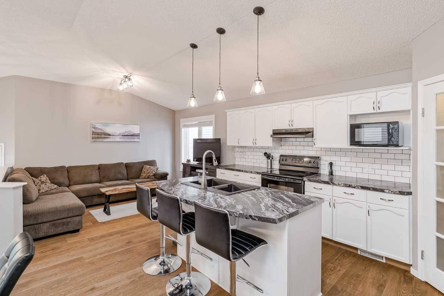 Calgary, AB T2Y 3X2,234 Bridlewood RD SW