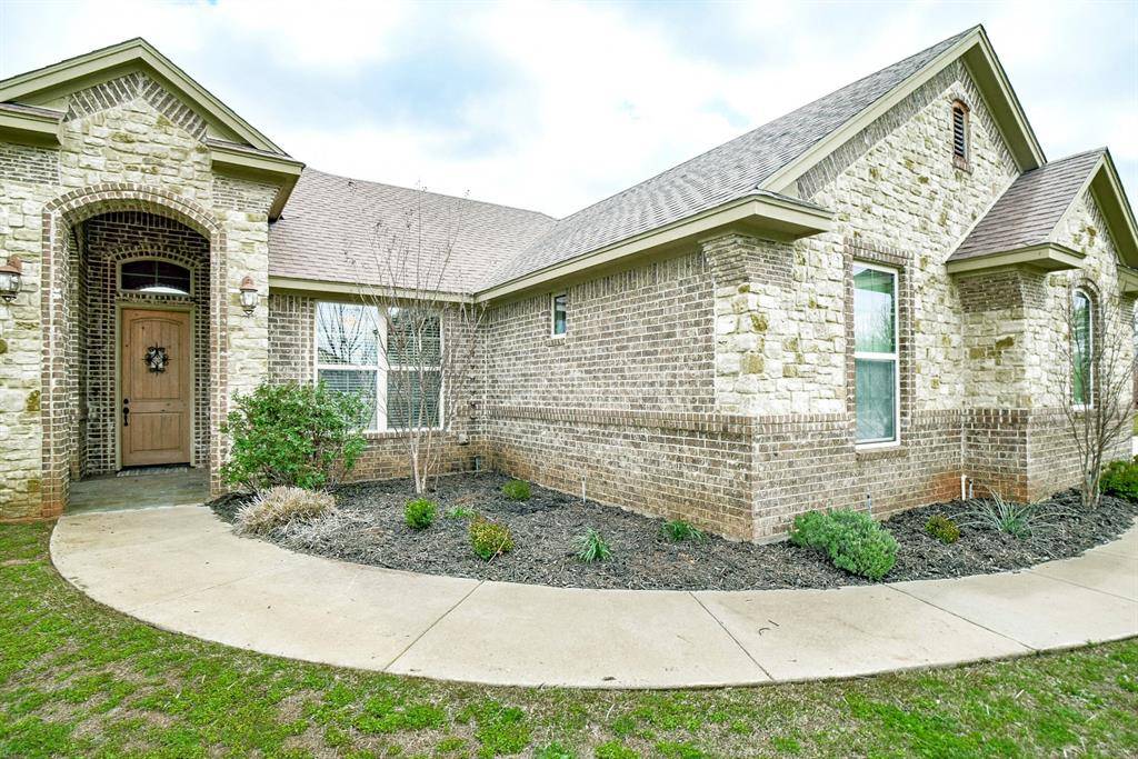 Granbury, TX 76049,2901 Willow Ridge Circle