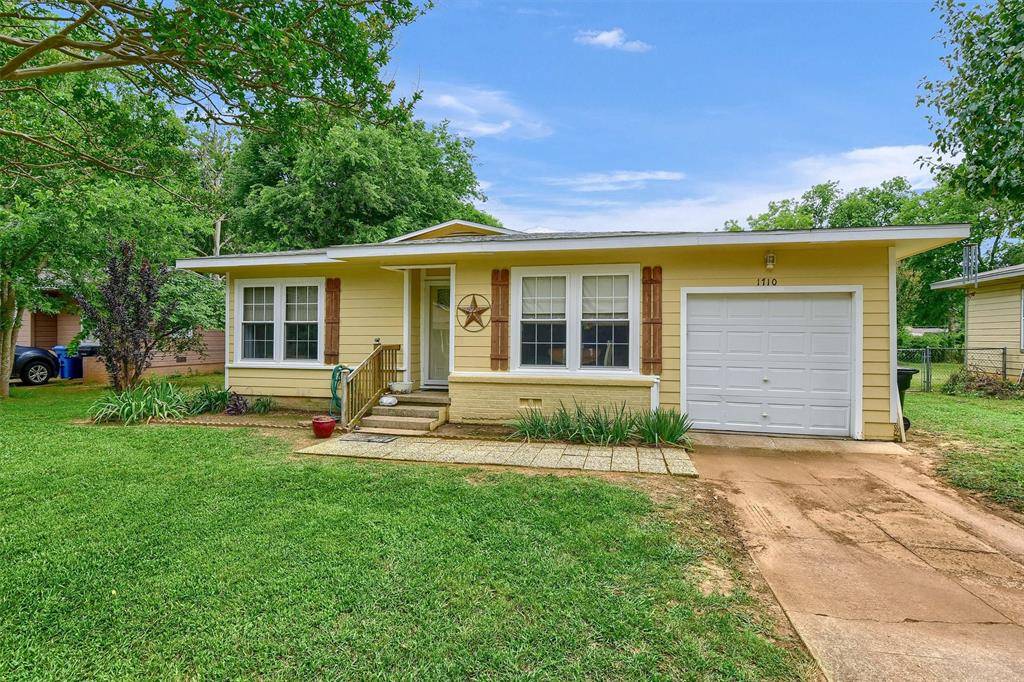 Denison, TX 75020,1710 W Elm Street