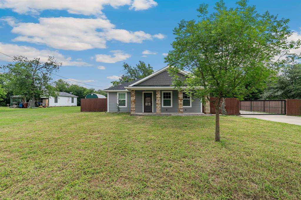 Farmersville, TX 75442,206 Central Avenue