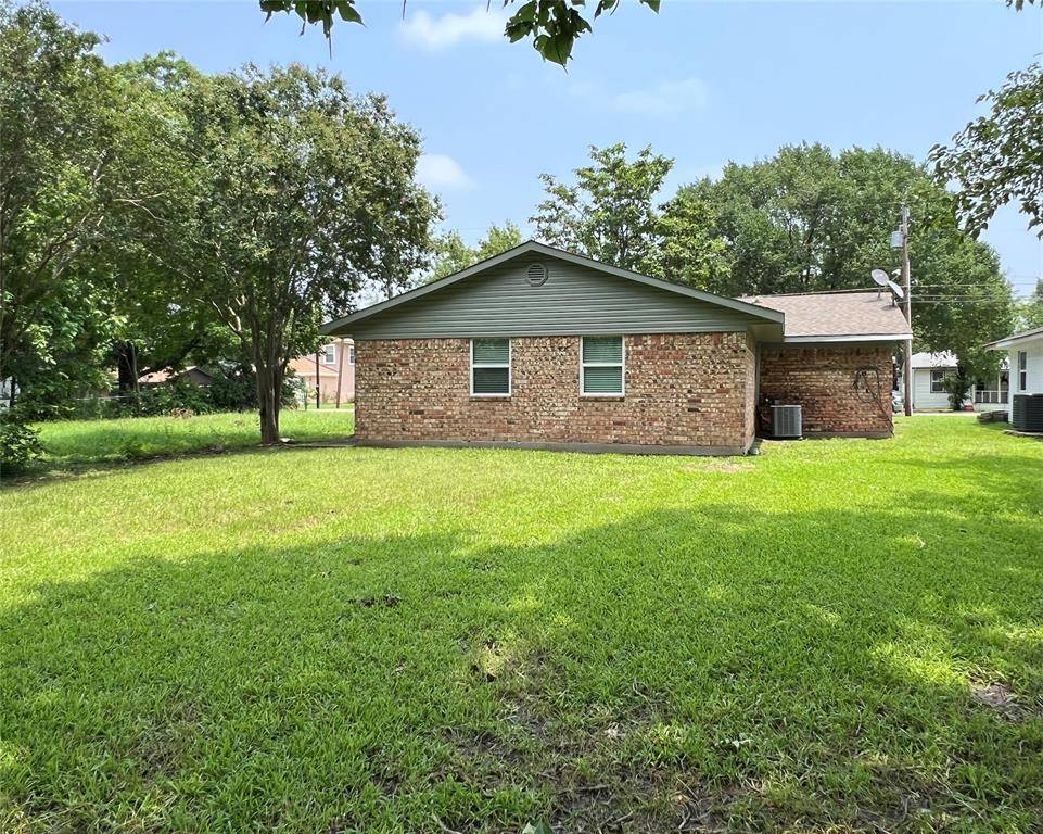 Crandall, TX 75114,203 N 2nd Street