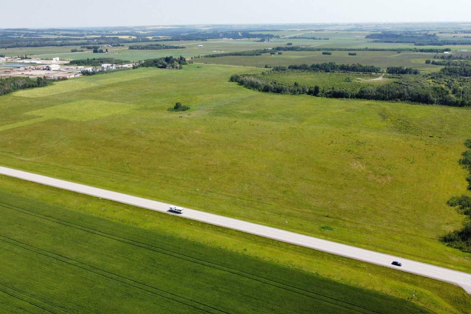 Rural Mountain View County, AB T0M 0K0,32478 Range Road 42