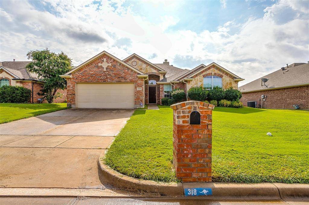 Weatherford, TX 76087,318 Charlie Way