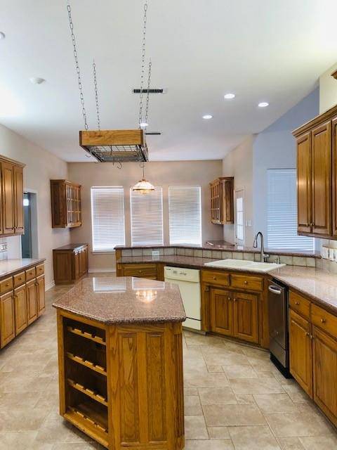 Weatherford, TX 76087,141 Club House Drive