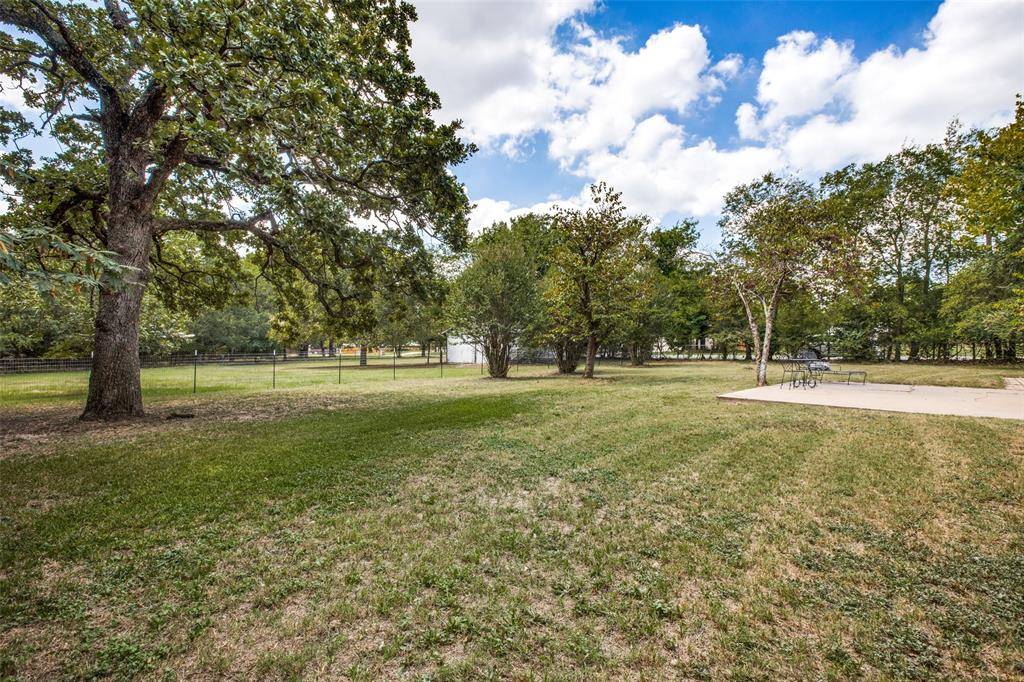 Weatherford, TX 76086,1404 E Bankhead Drive