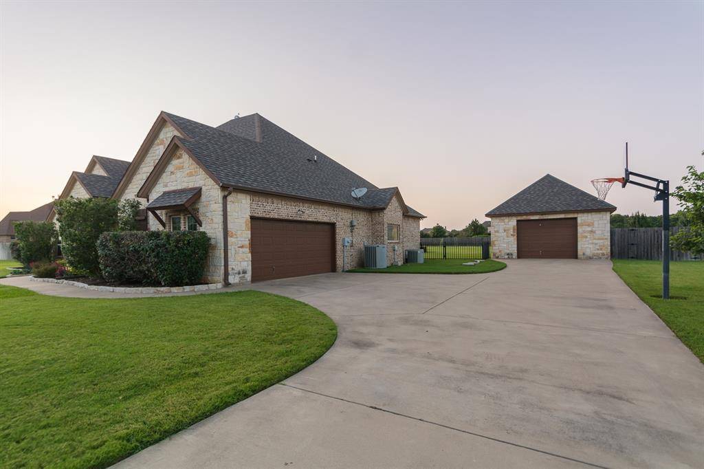 Weatherford, TX 76088,149 Oakwood Creek Lane