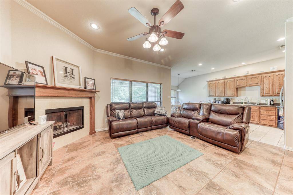 Weatherford, TX 76087,125 Sun Valley Lane