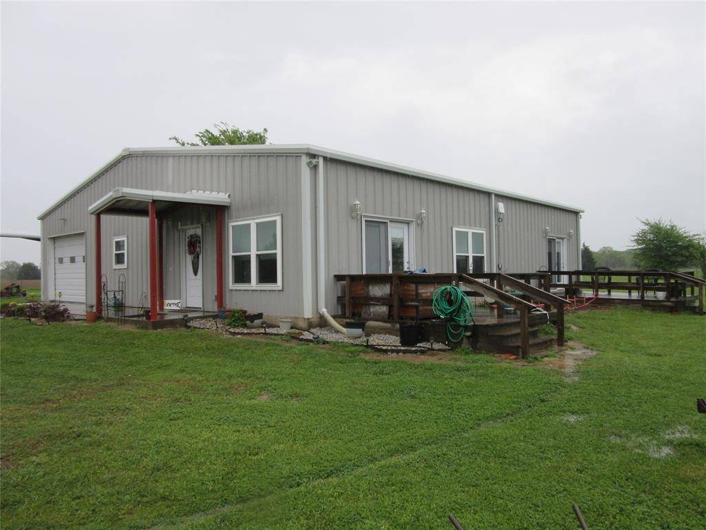 Kerens, TX 75144,17012 County Road 4210