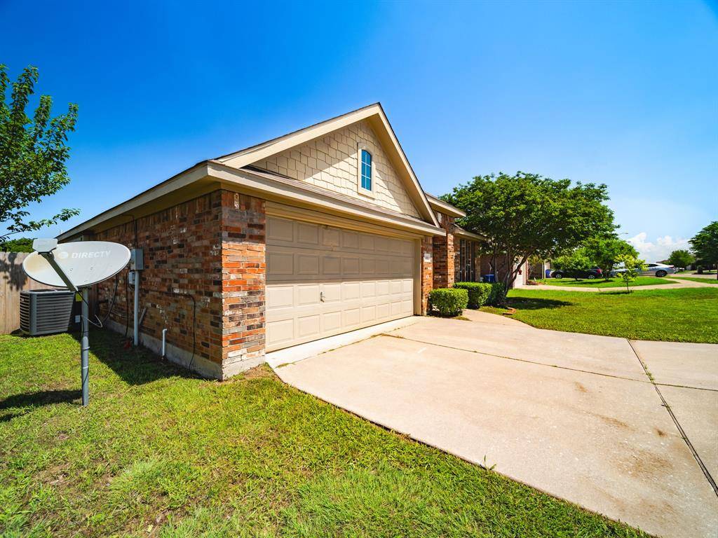 Mansfield, TX 76063,1505 Cowtown Drive