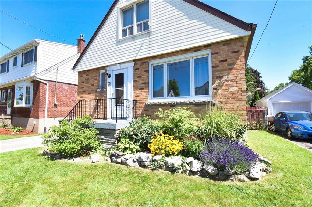 31 Russell Street, Hamilton, ON L8V 1J4