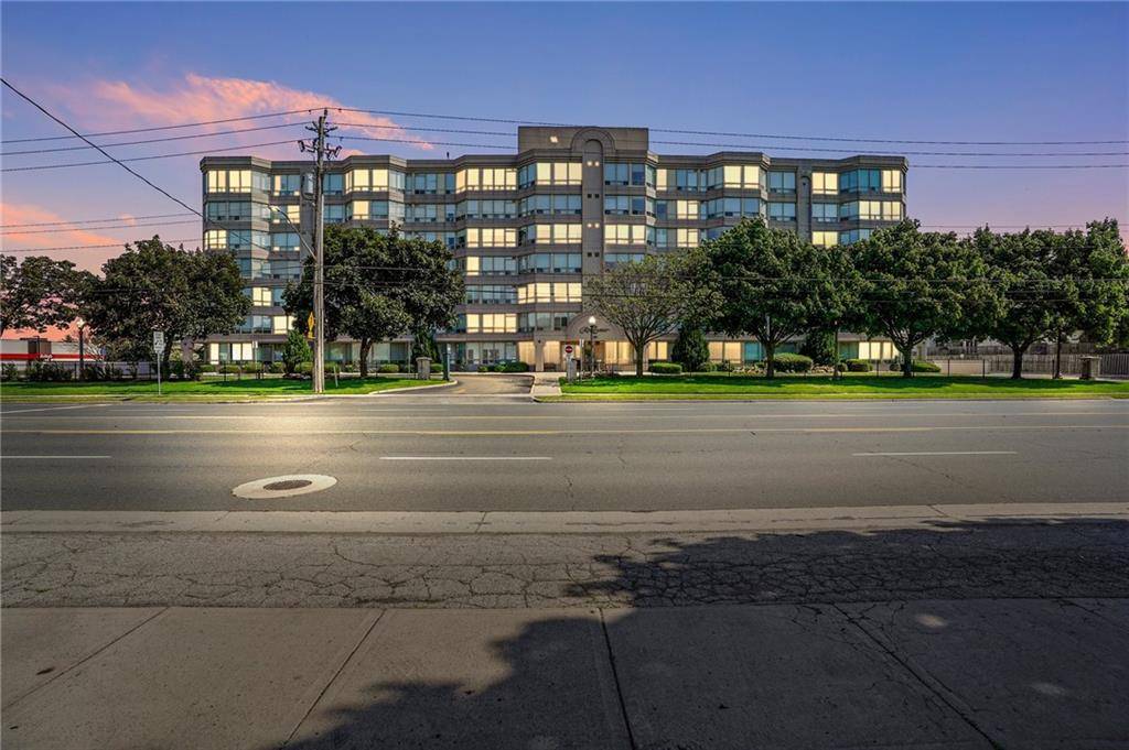 495 8 Highway #209, Stoney Creek, ON L8G 5E1
